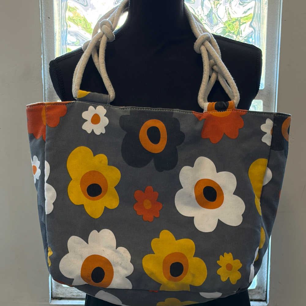 Floral Canvas Bag with uniquely knotted rope handles